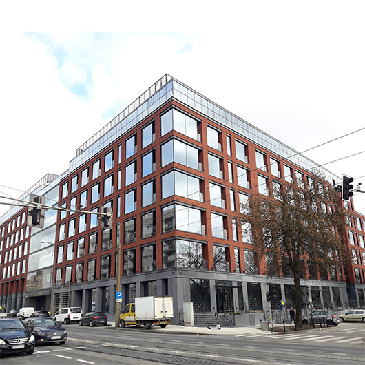 Giant Office